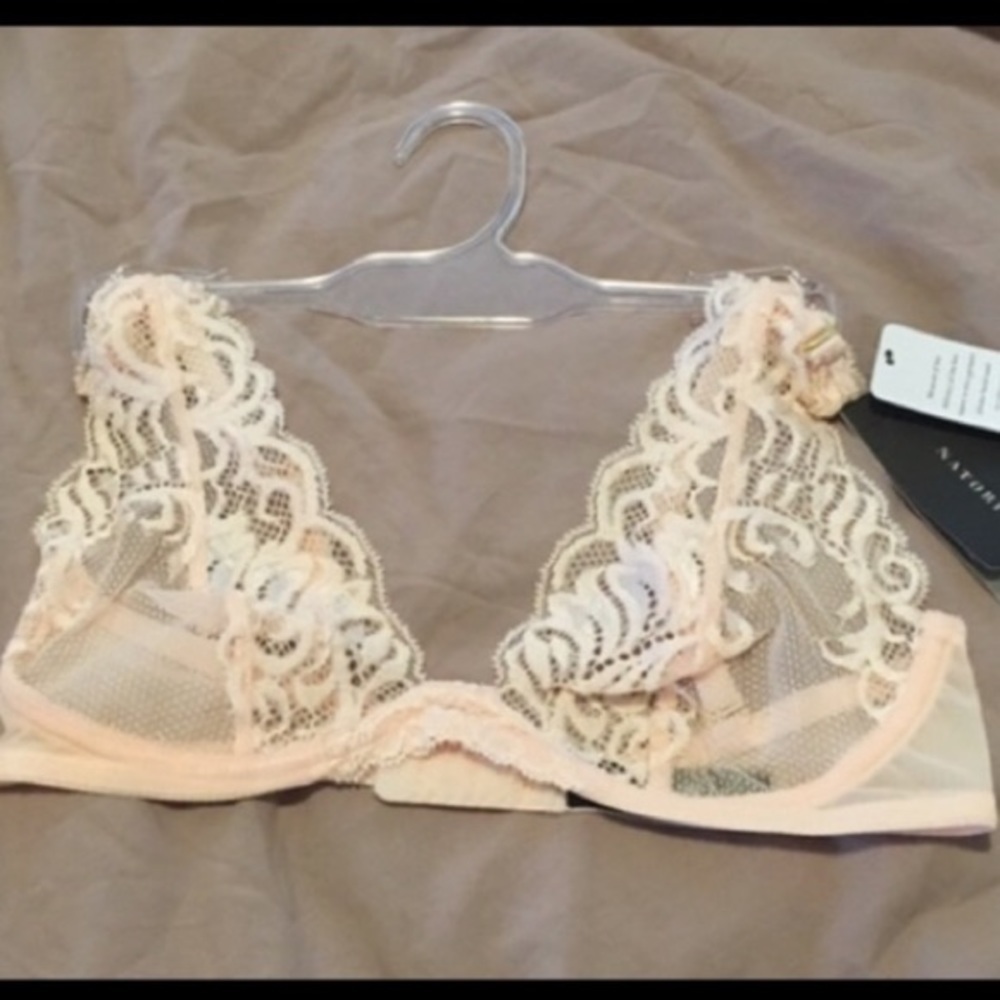 Natori Peach  lace bra size 32 B/C